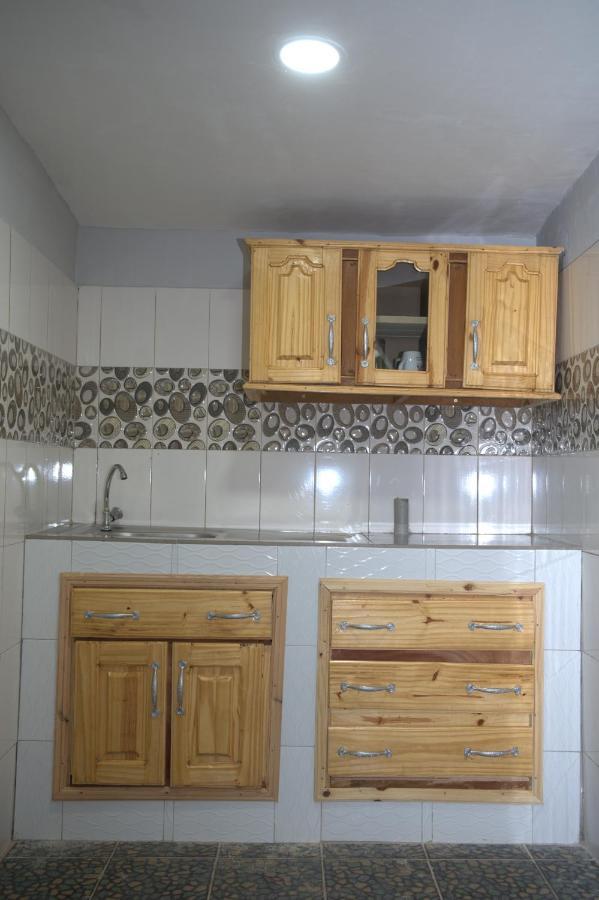 Faith And Grace Guest House Lamin Beretto Extérieur photo
