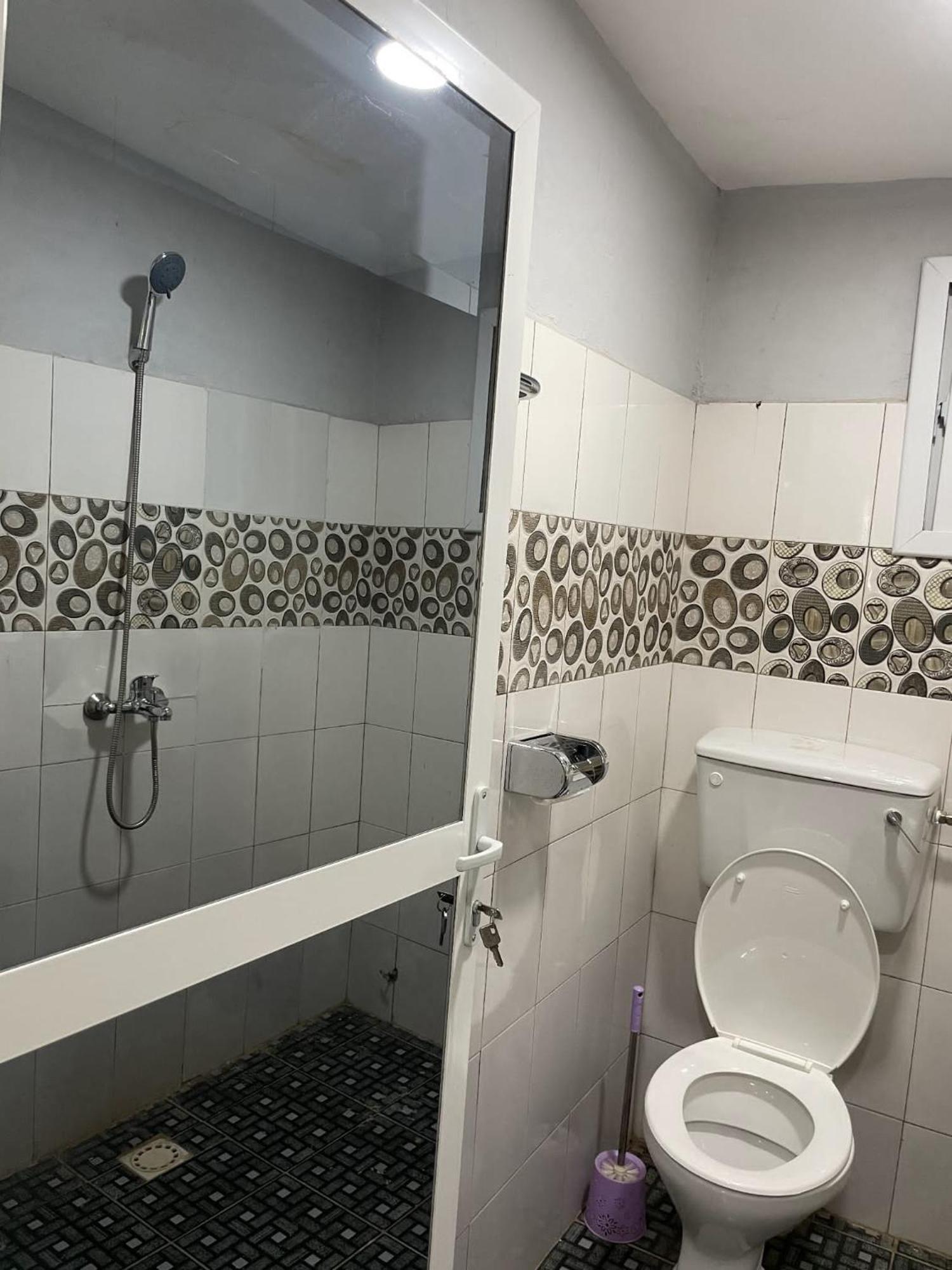 Faith And Grace Guest House Lamin Beretto Extérieur photo
