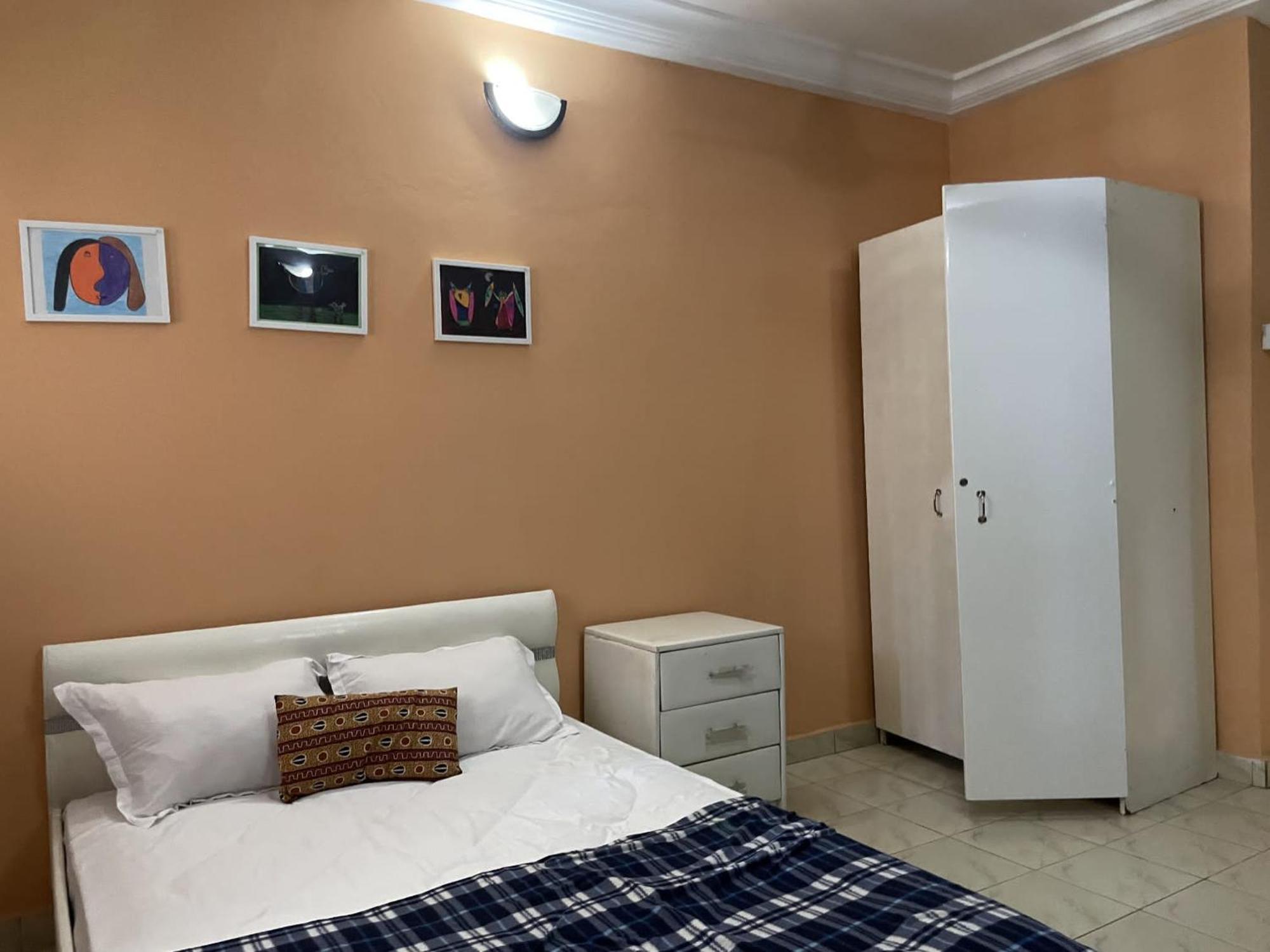 Faith And Grace Guest House Lamin Beretto Extérieur photo