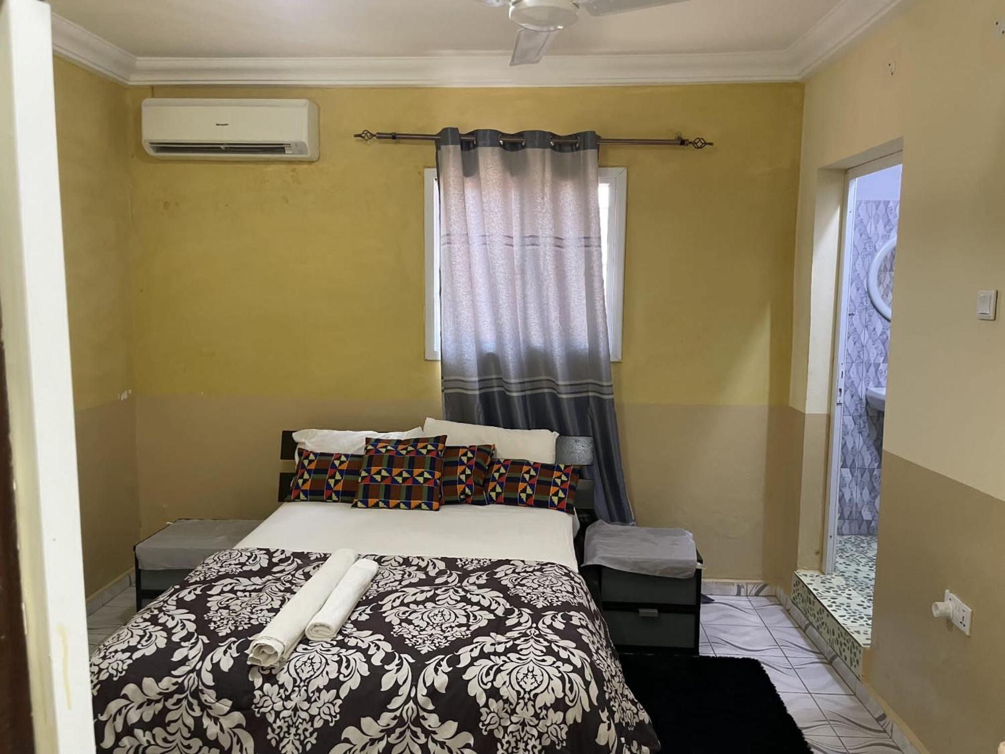Faith And Grace Guest House Lamin Beretto Extérieur photo