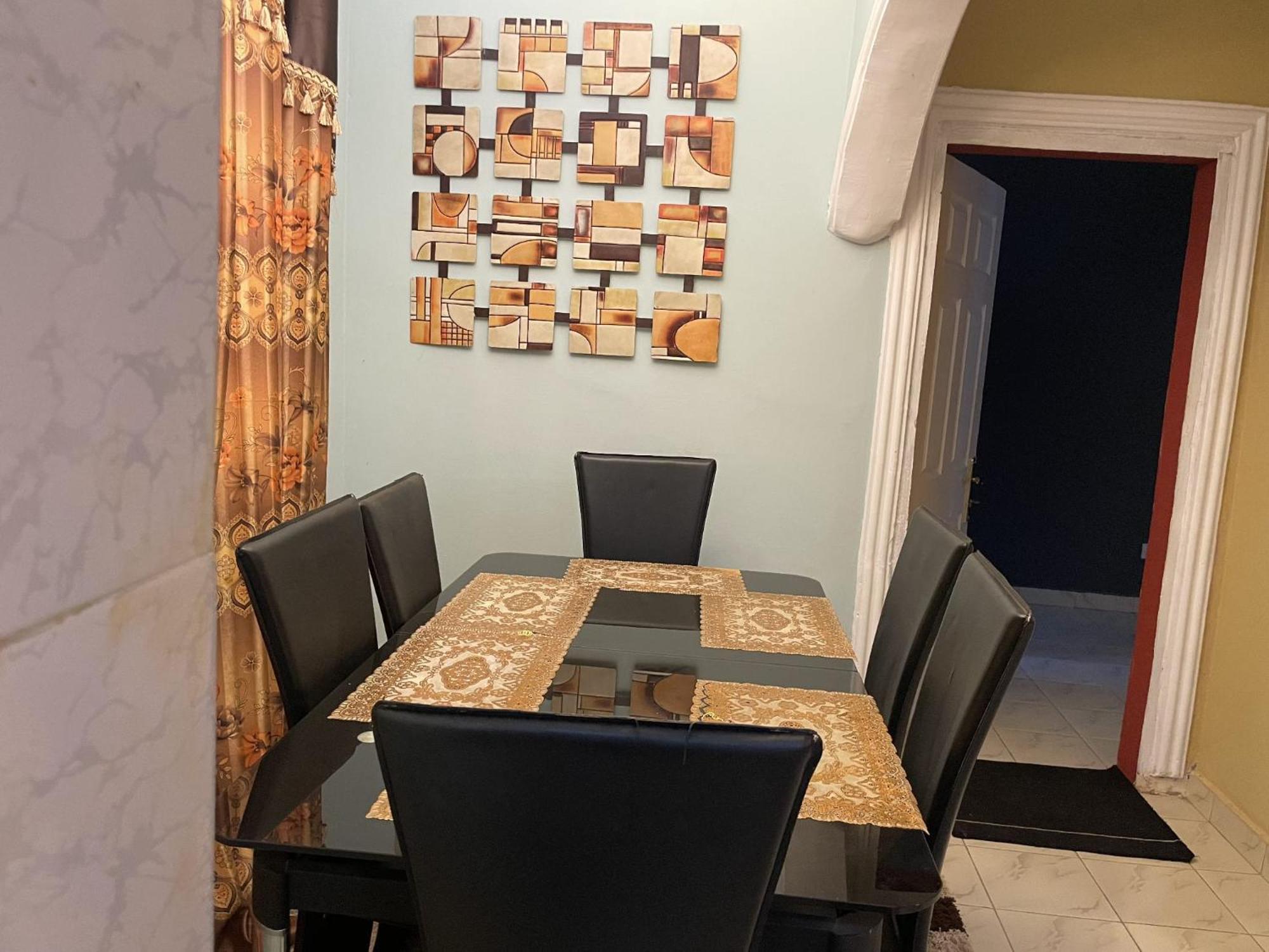 Faith And Grace Guest House Lamin Beretto Extérieur photo