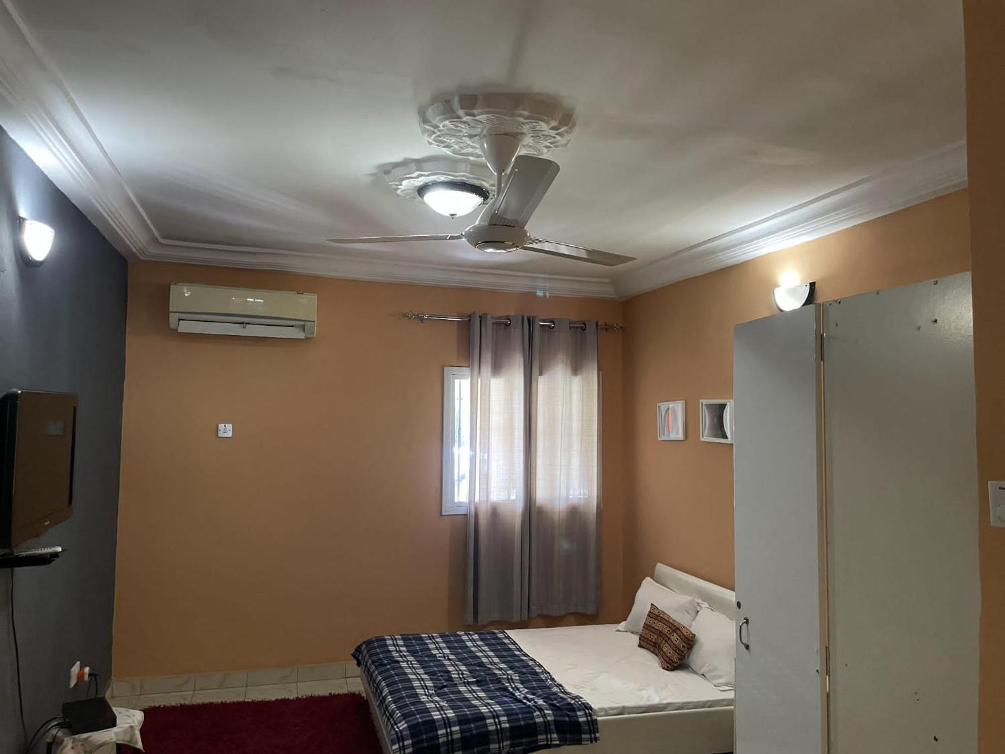 Faith And Grace Guest House Lamin Beretto Extérieur photo