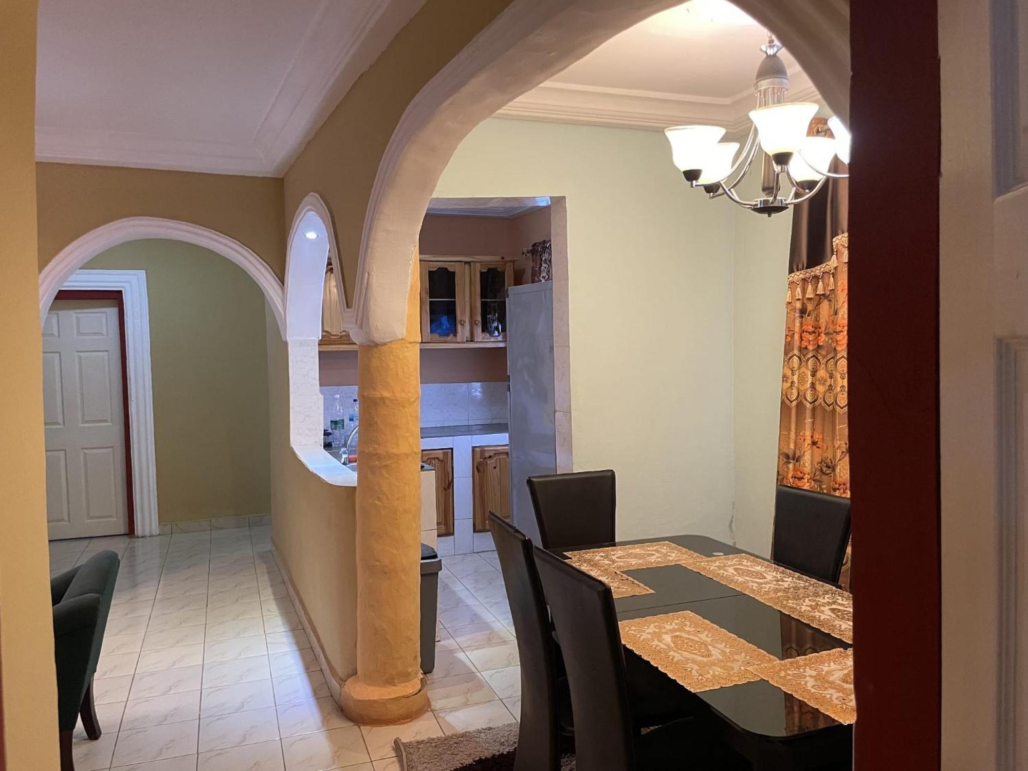 Faith And Grace Guest House Lamin Beretto Extérieur photo
