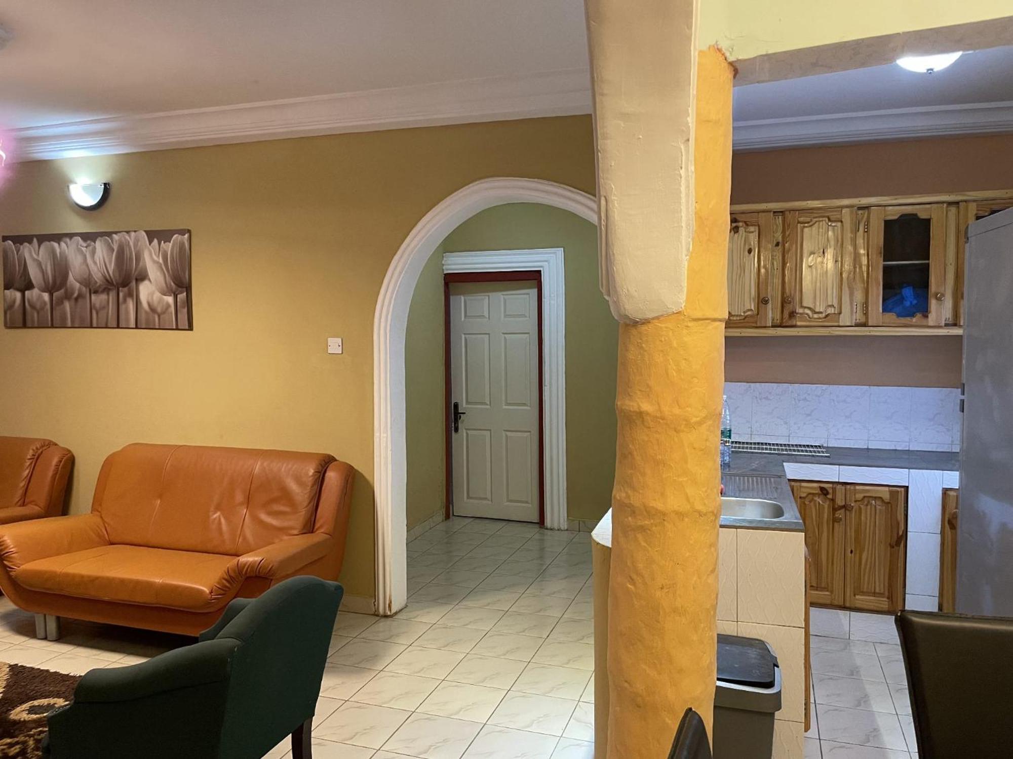 Faith And Grace Guest House Lamin Beretto Extérieur photo